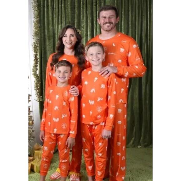 Whataburger Adult PJ's Pajama Set Size Medium lounge hamburger fries shake ya'll - Picture 2 of 14